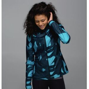 Lululemon Back Pack It Jacket Back Spin Stroke Peacock Blue Black 4 windbreaker